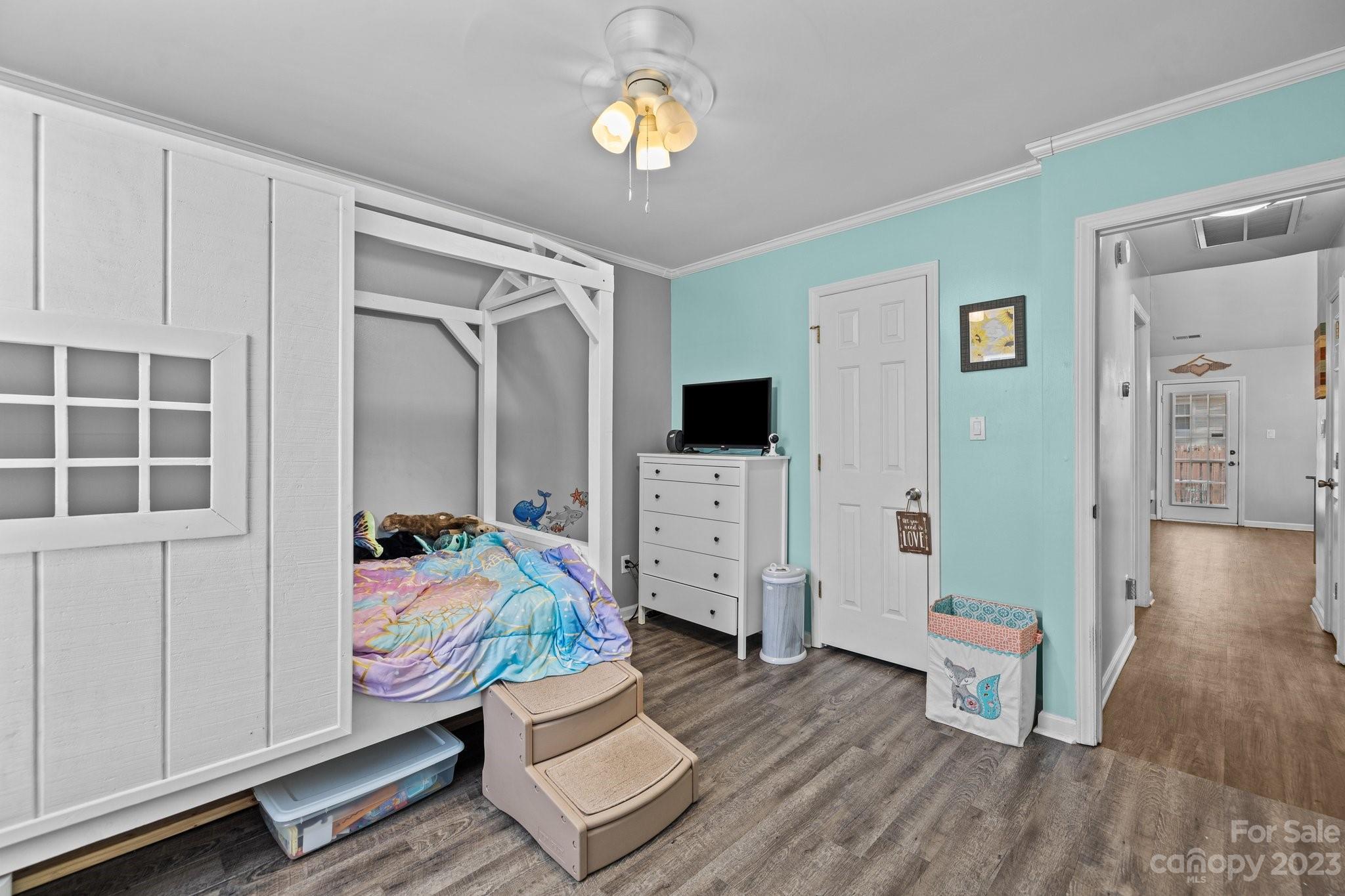 7189 Brookridge Drive