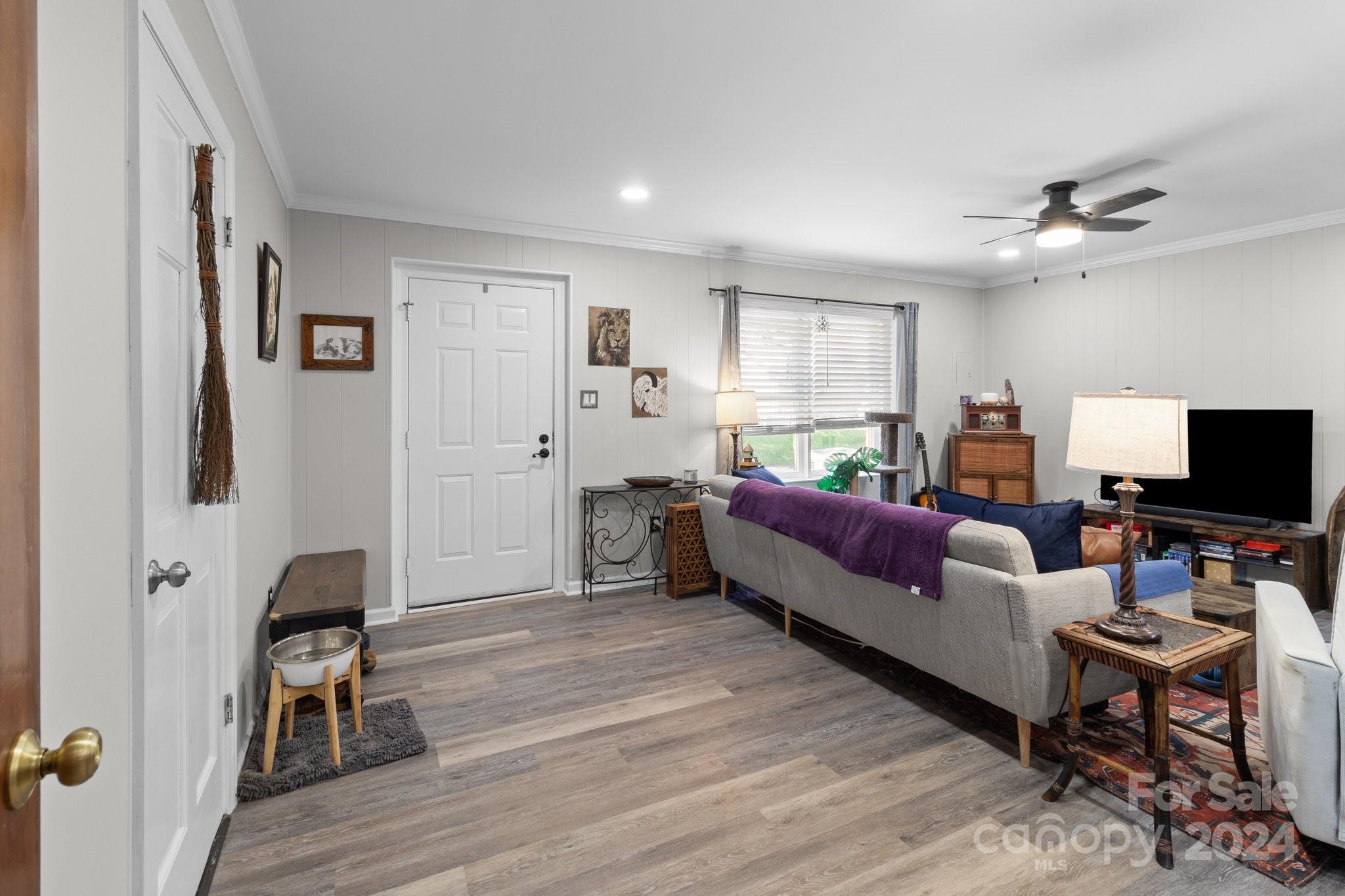 400 Swaim Court