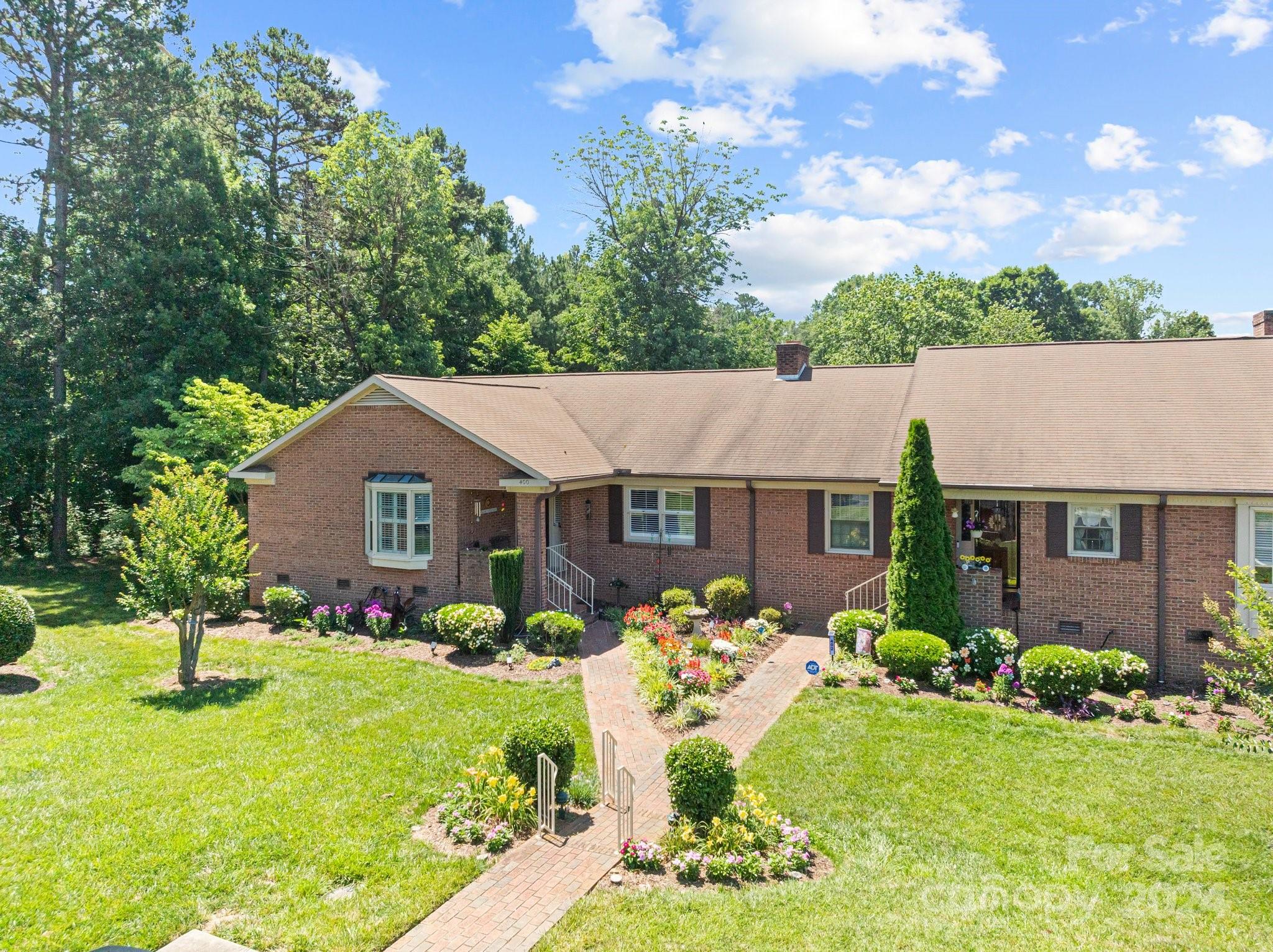 400 Swaim Court