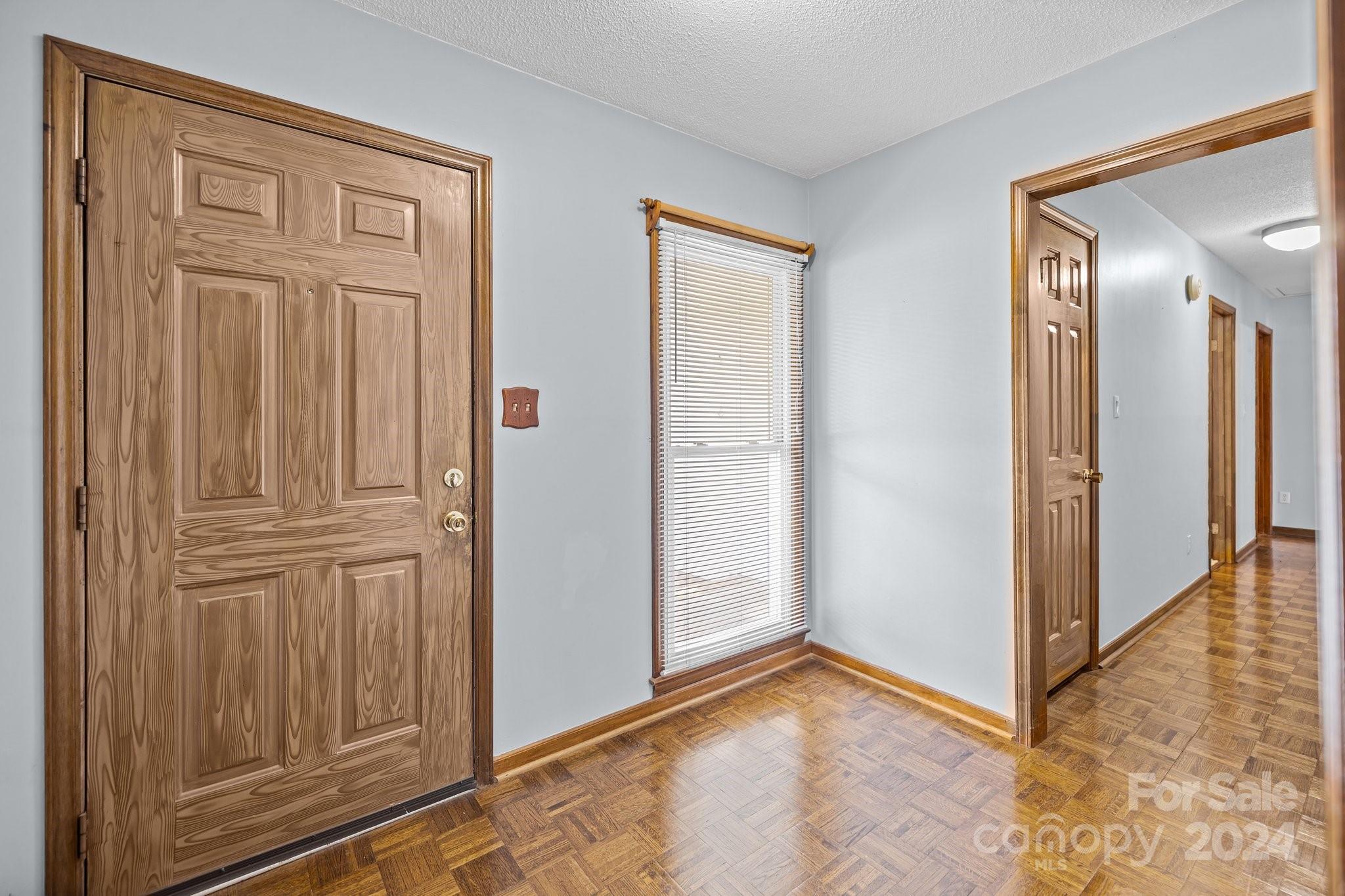 2221 Springwater Drive