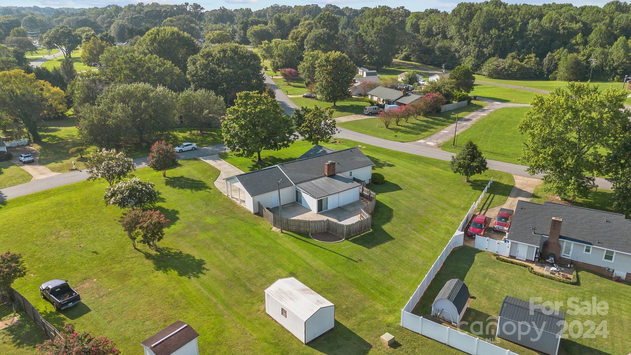 2221 Springwater Drive