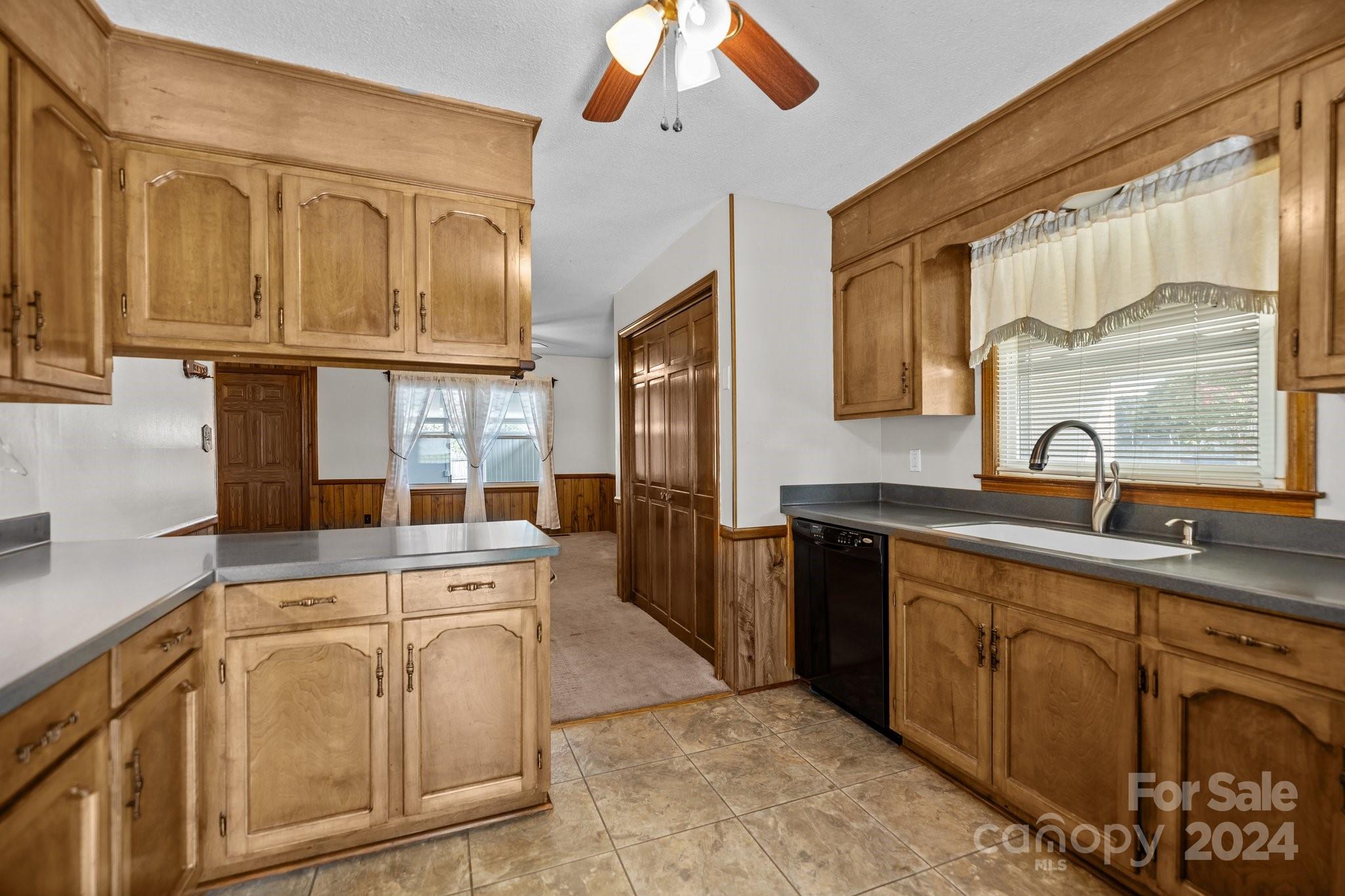 2221 Springwater Drive
