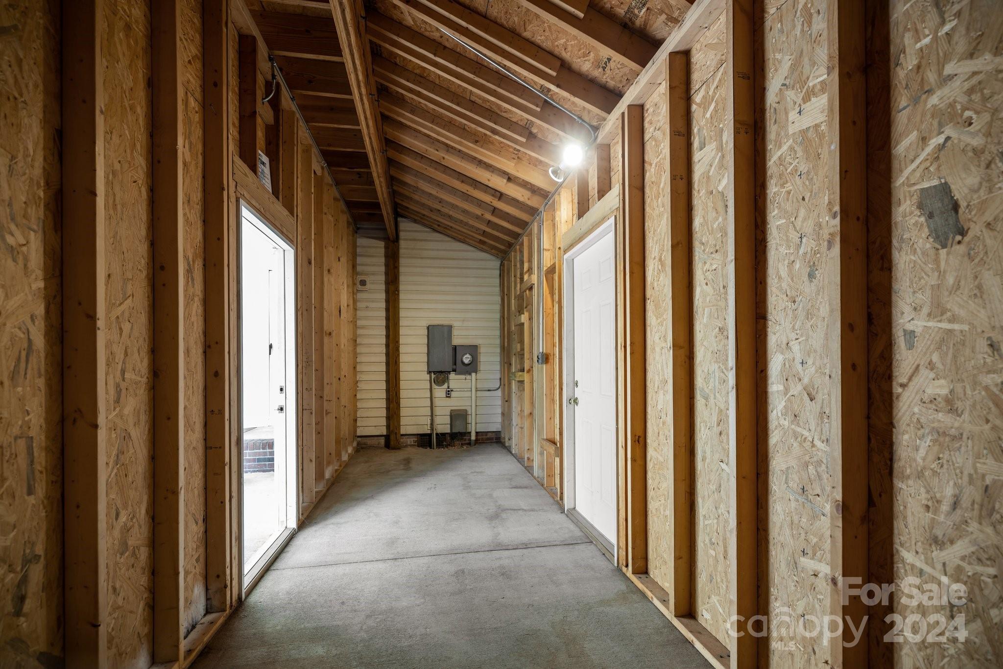 2221 Springwater Drive