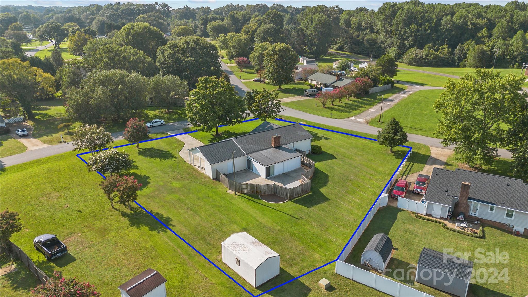2221 Springwater Drive