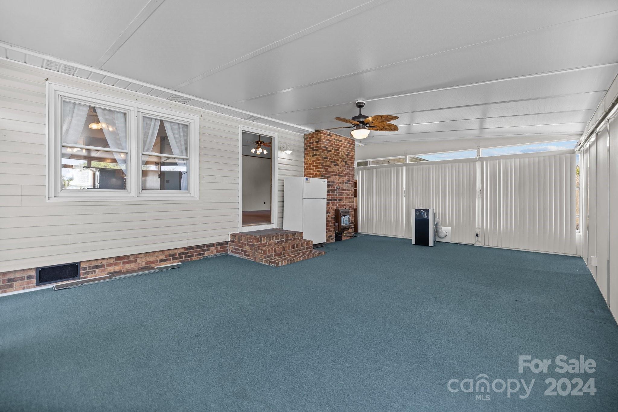 2221 Springwater Drive