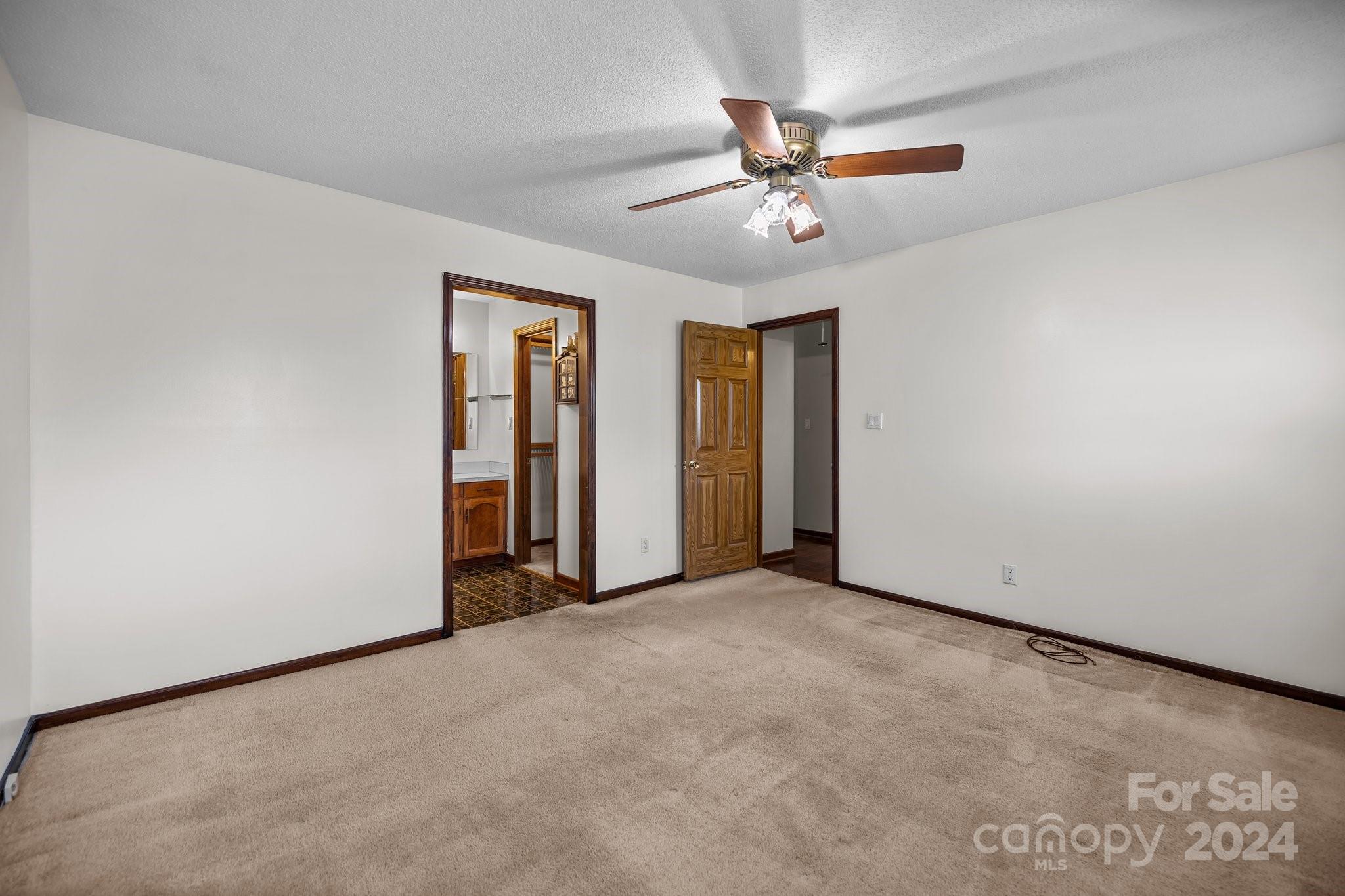 2221 Springwater Drive