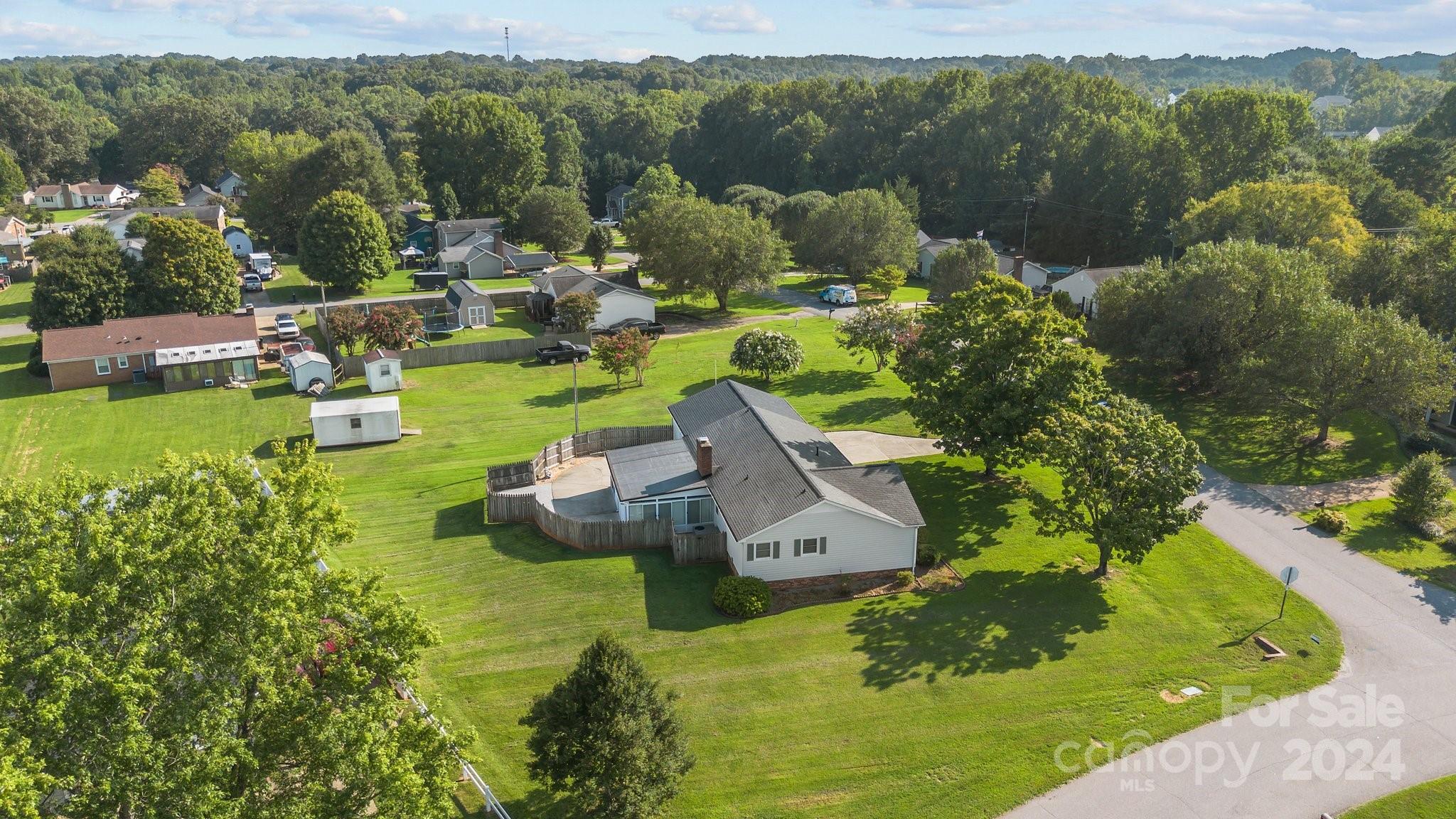 2221 Springwater Drive