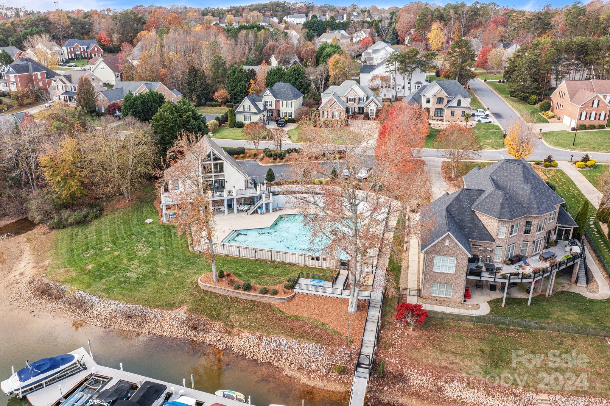 2413 Smith Harbour Drive