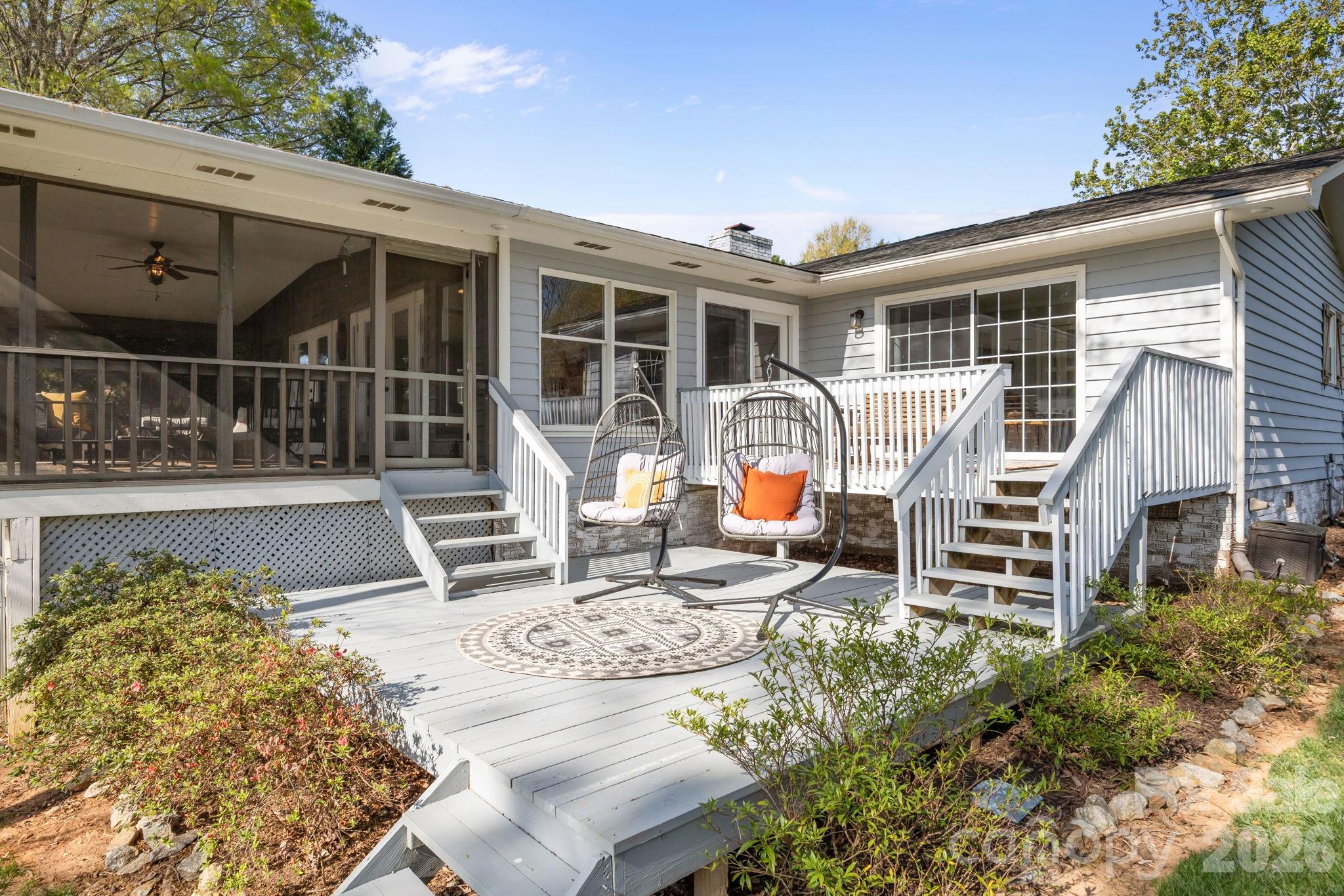 5218 Glenwood Street