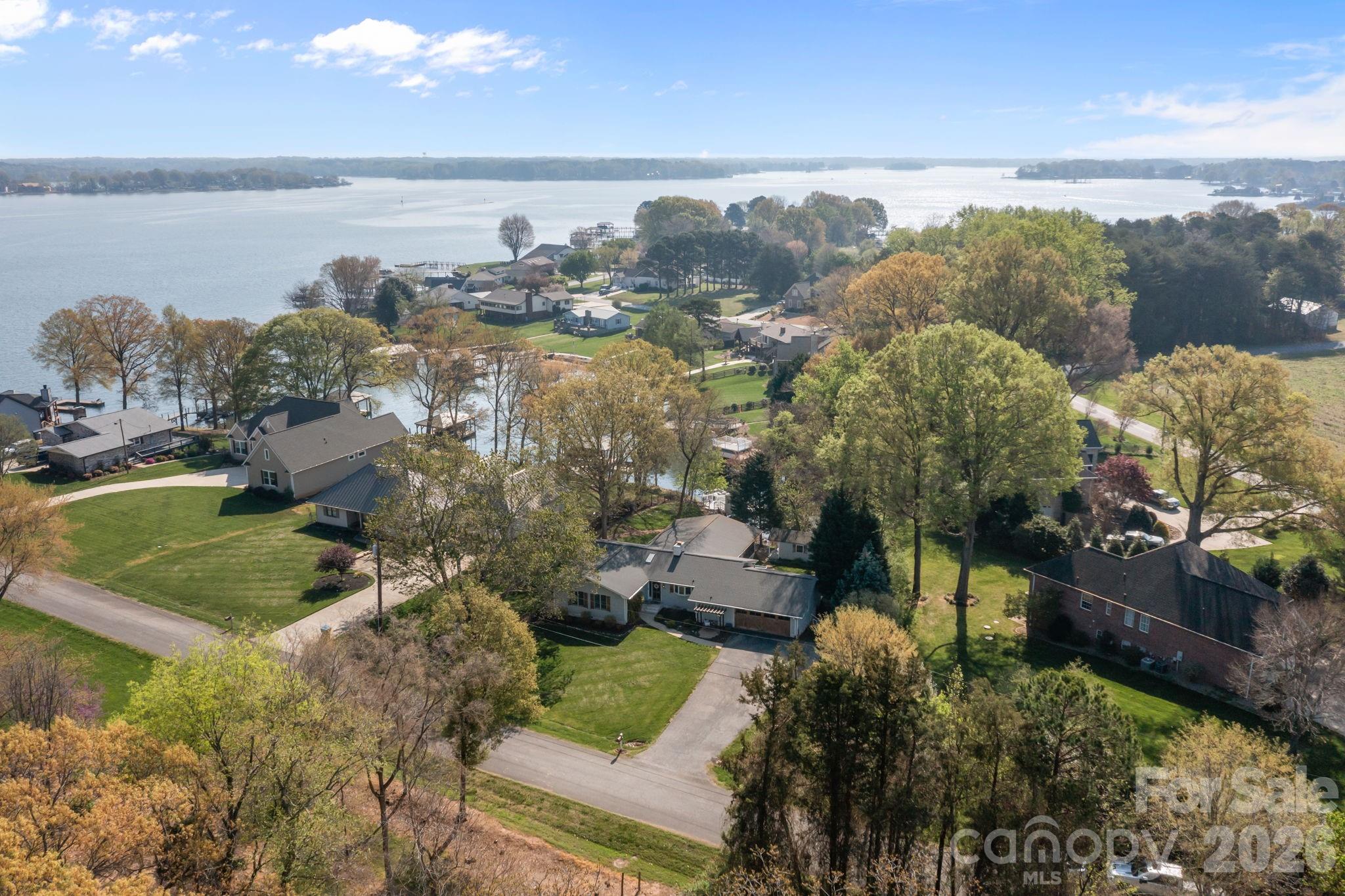 5218 Glenwood Street