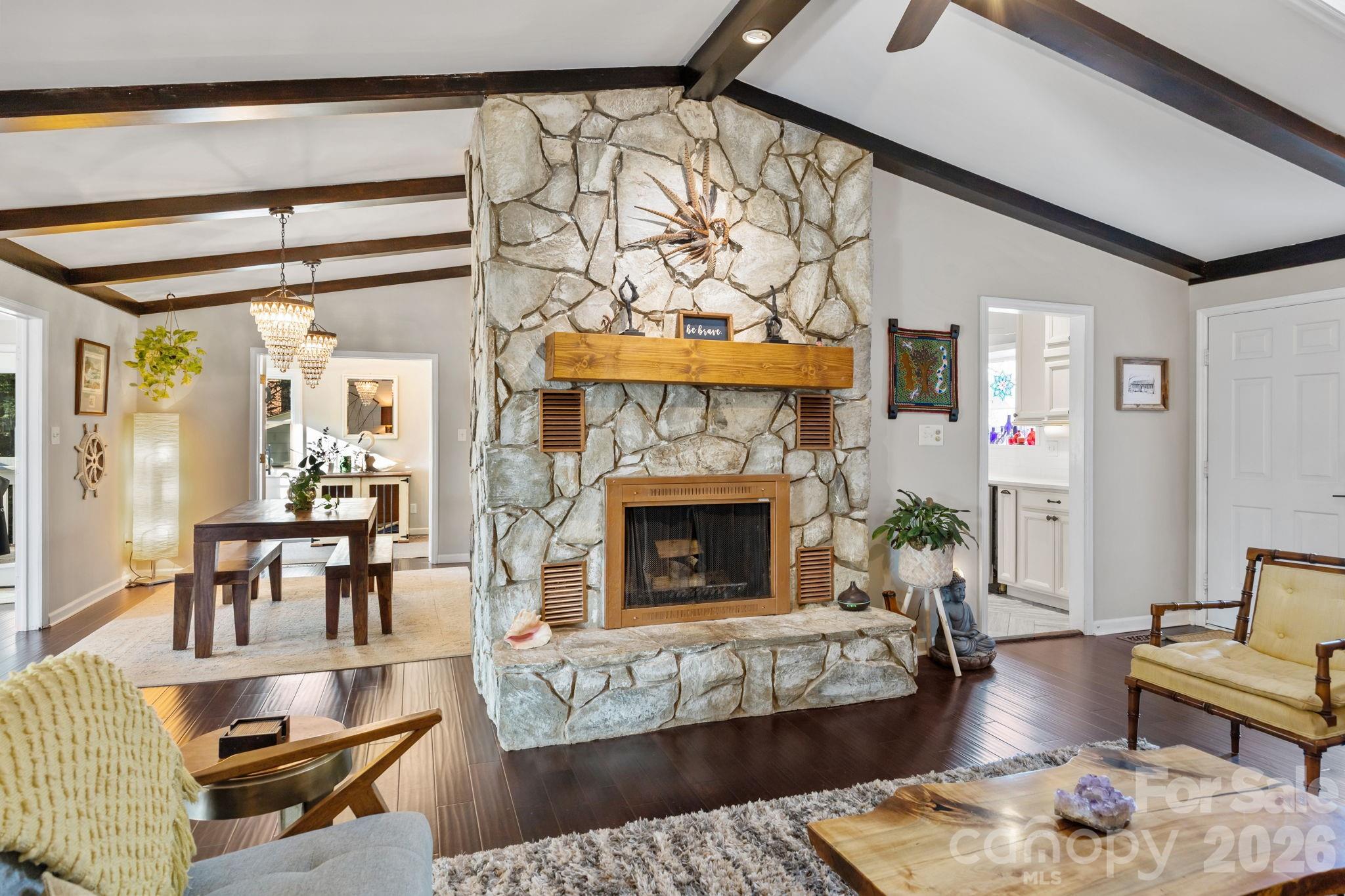 5218 Glenwood Street