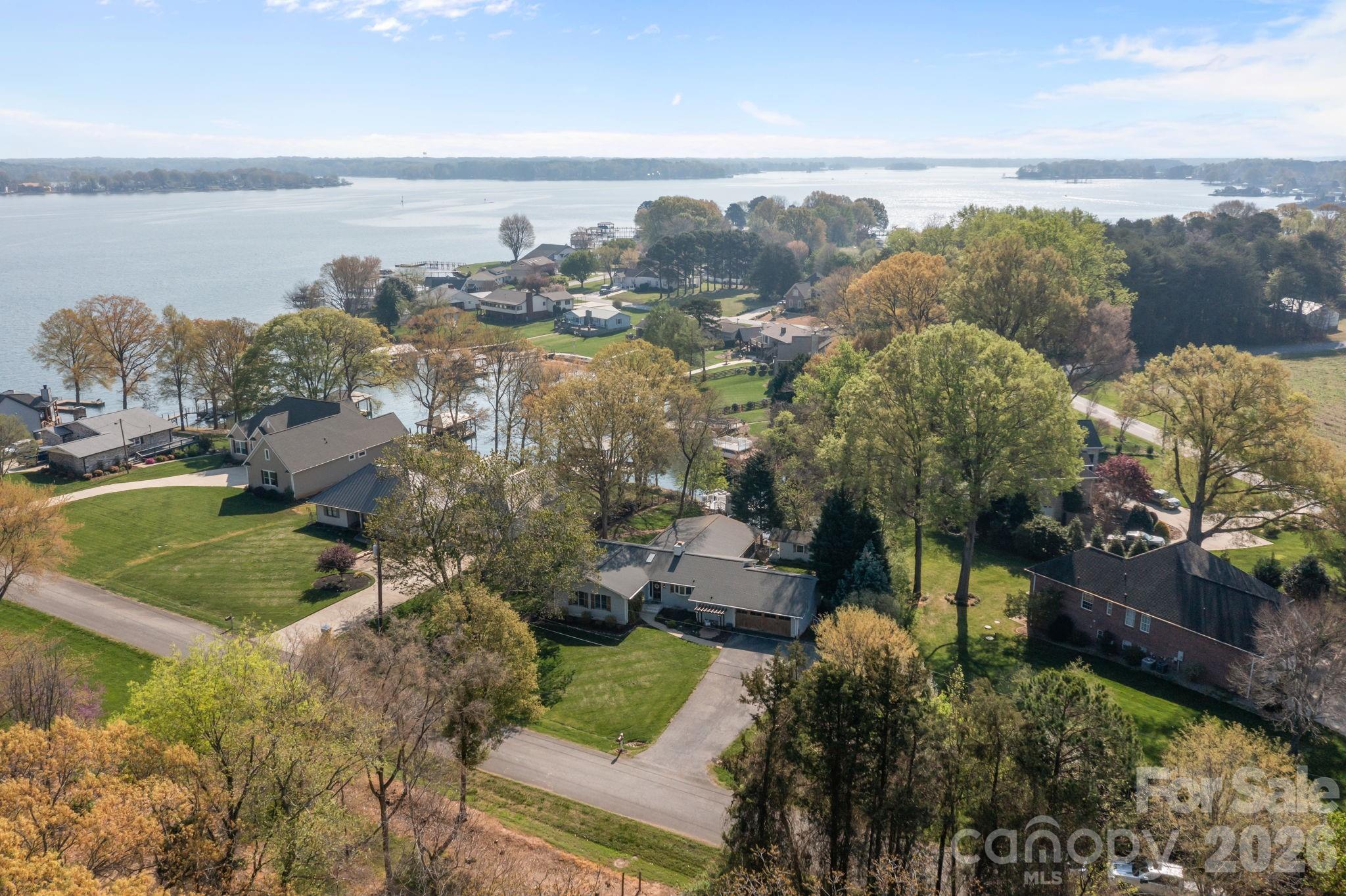 5218 Glenwood Street