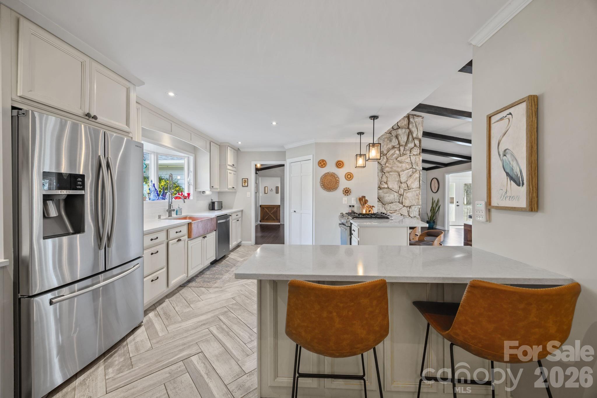 5218 Glenwood Street