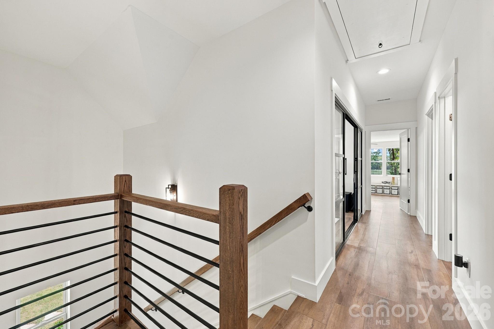 6840 Grinnell Trail