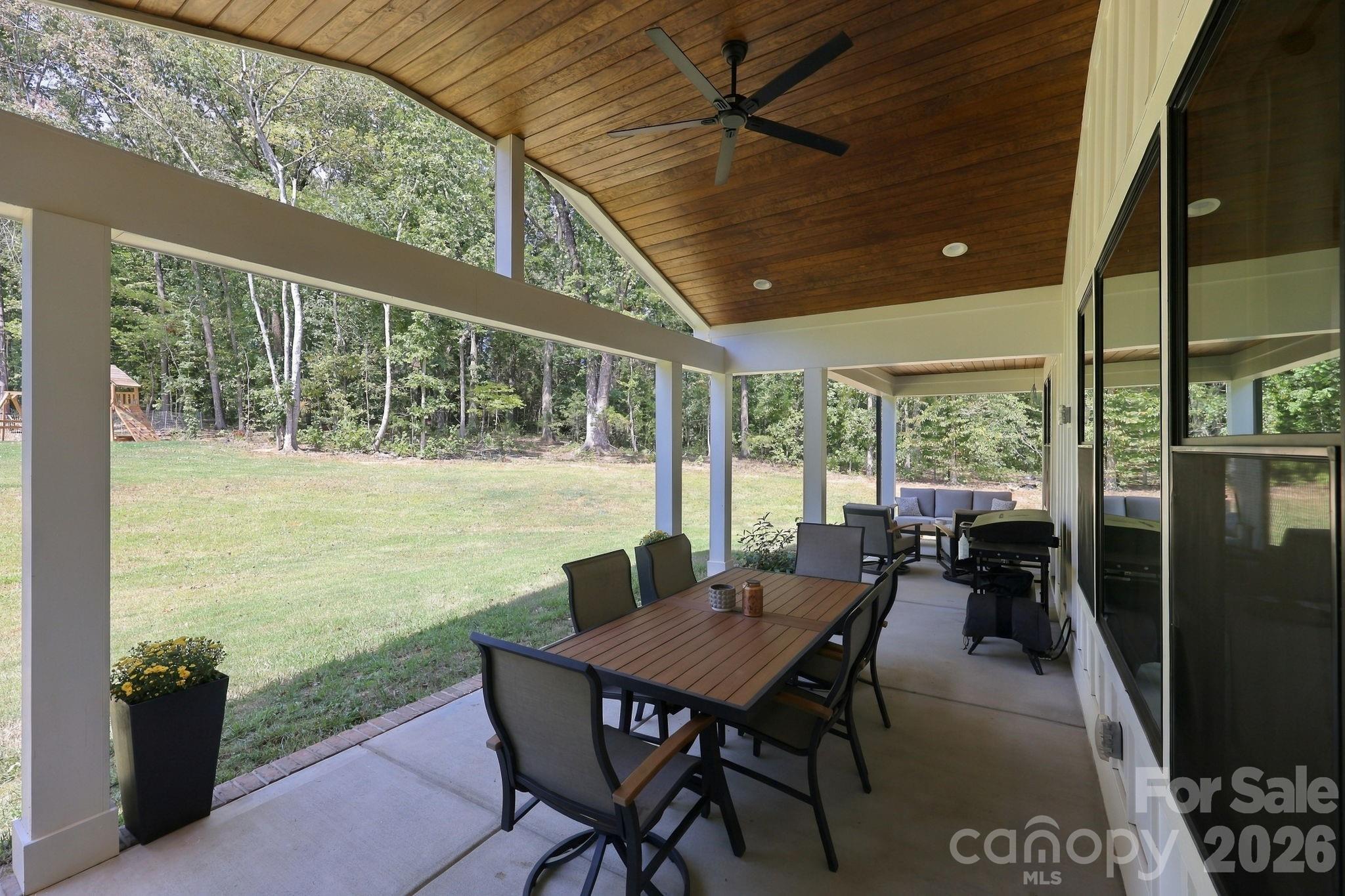 6840 Grinnell Trail