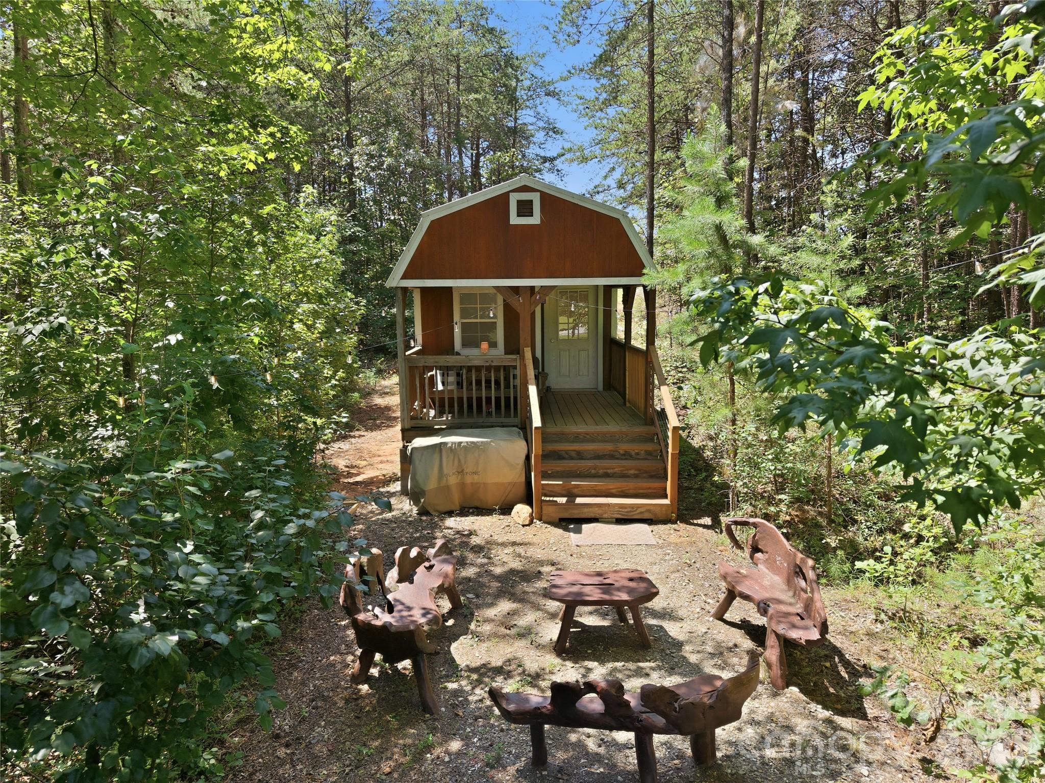 5663 Mundy Road
