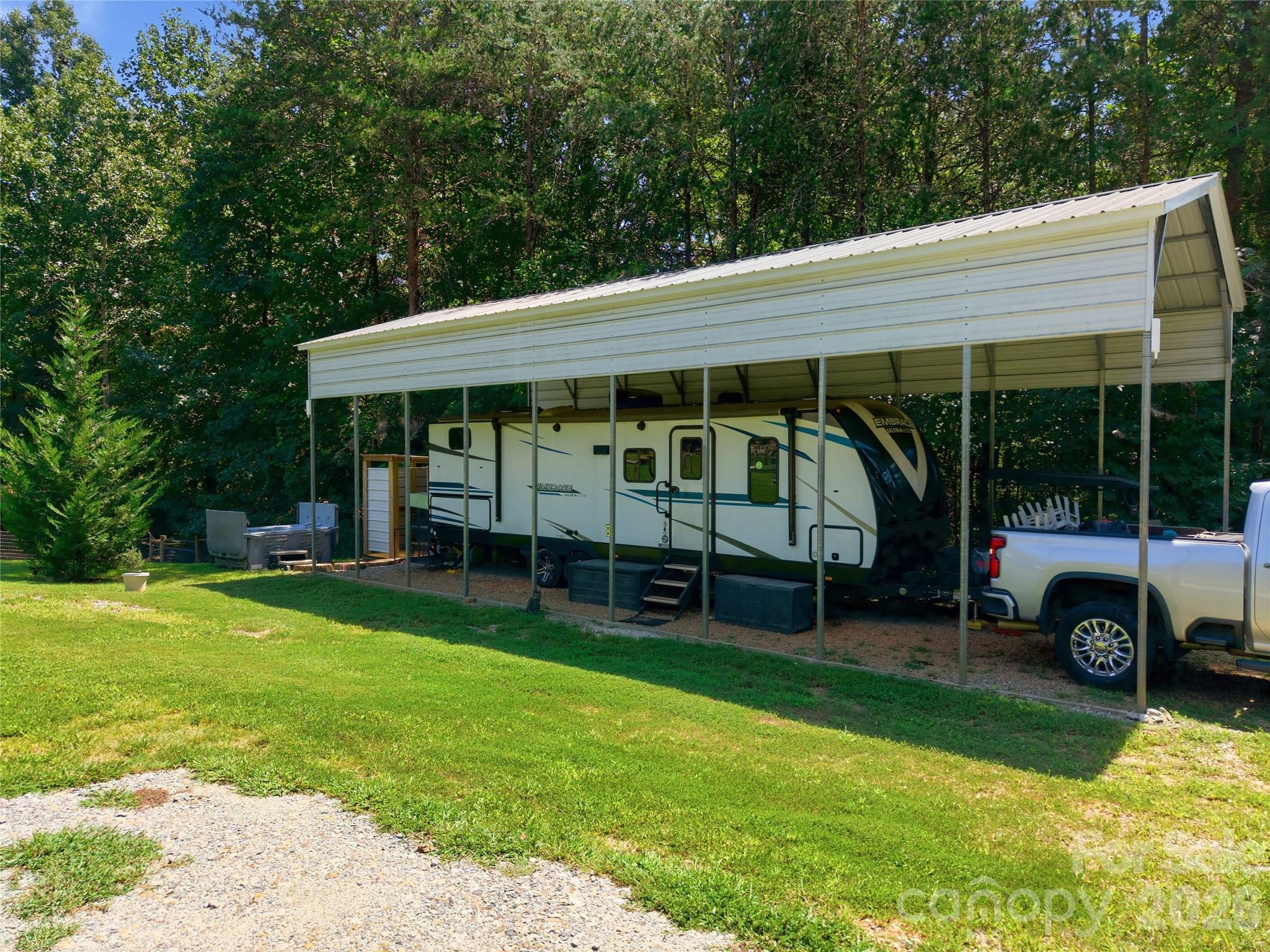 5663 Mundy Road