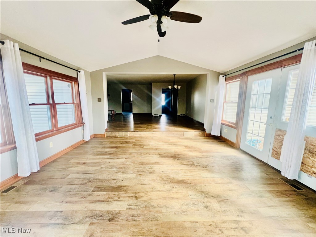 200 Vineyard Way