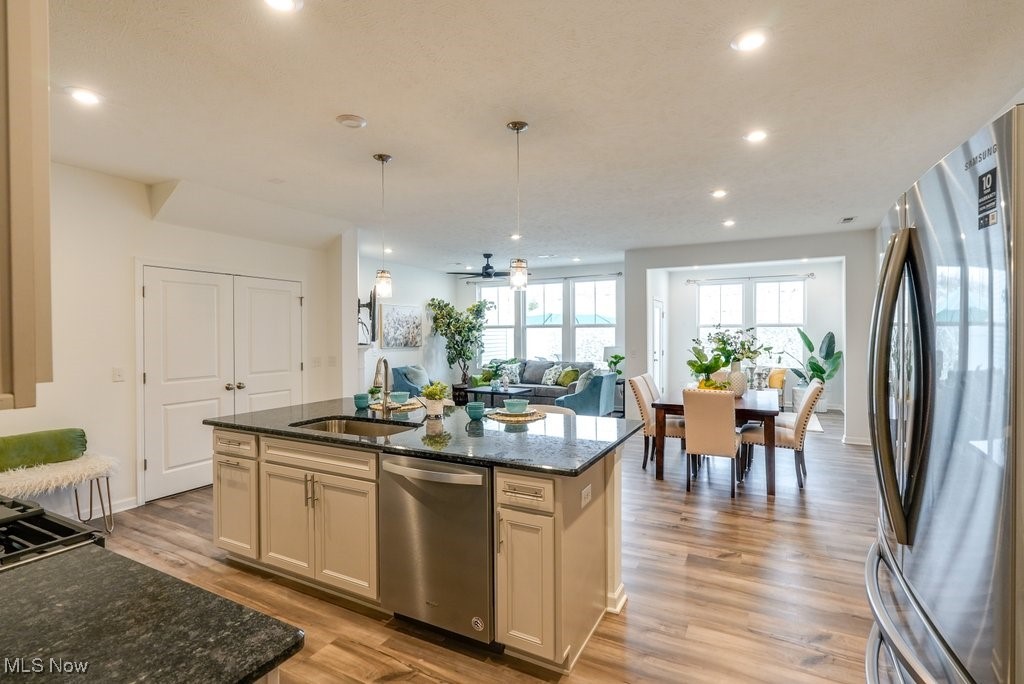 855 Dipper Lane 2