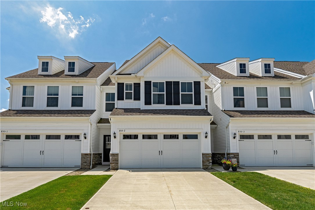 855 Dipper Lane 2