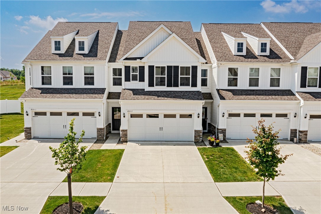 855 Dipper Lane 2