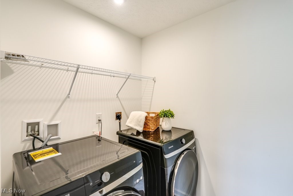 835 Dipper Lane 2