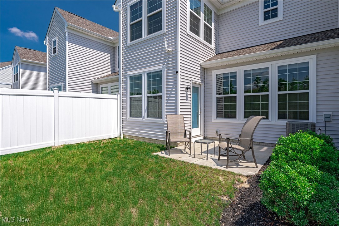 835 Dipper Lane 2