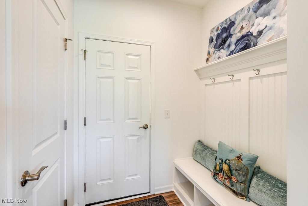 835 Dipper Lane 2