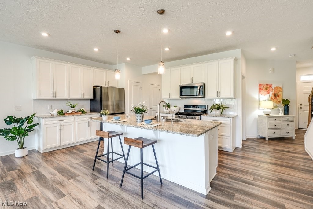 835 Dipper Lane 2