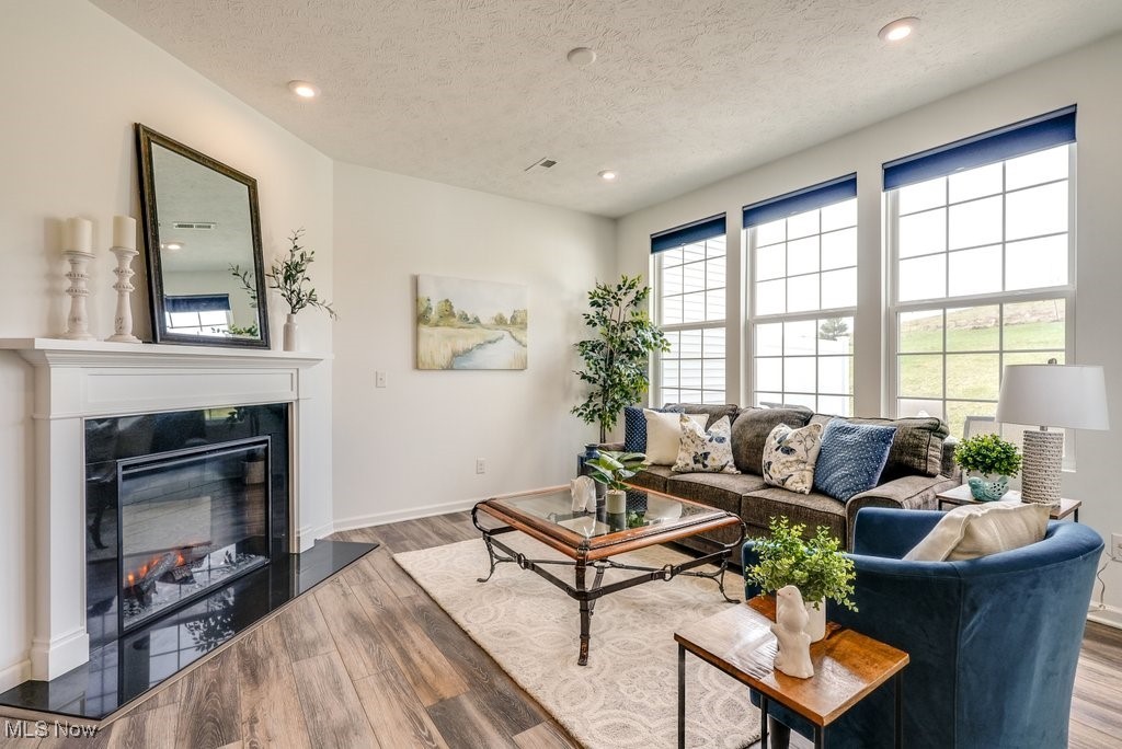 835 Dipper Lane 2