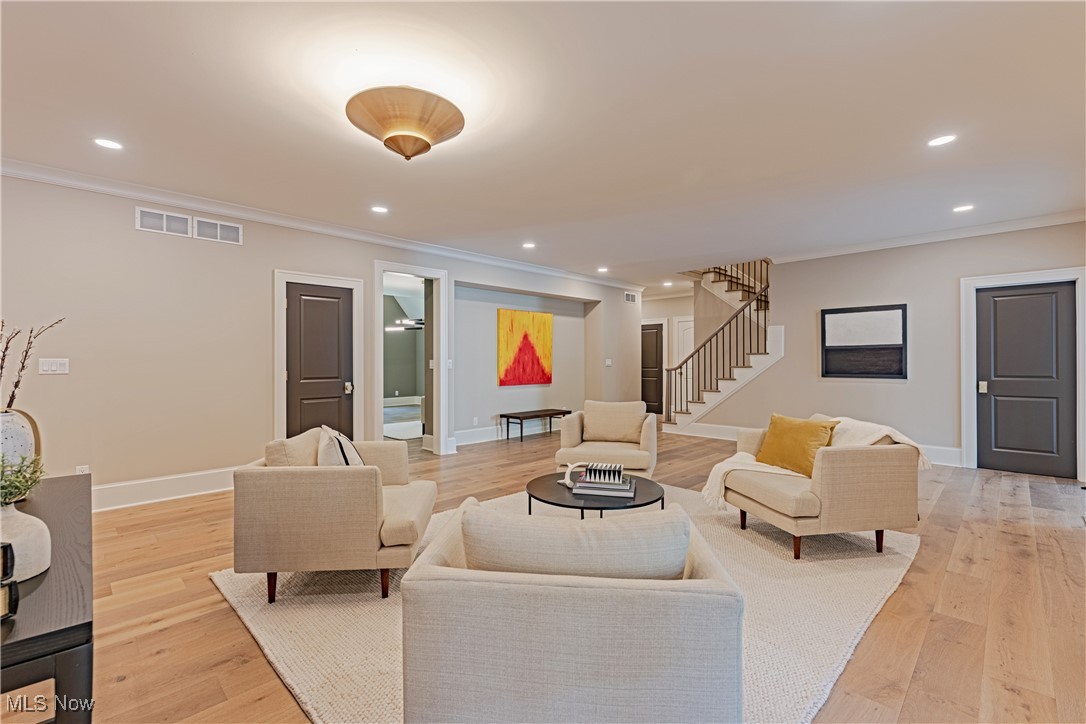 1463 Reserve Drive