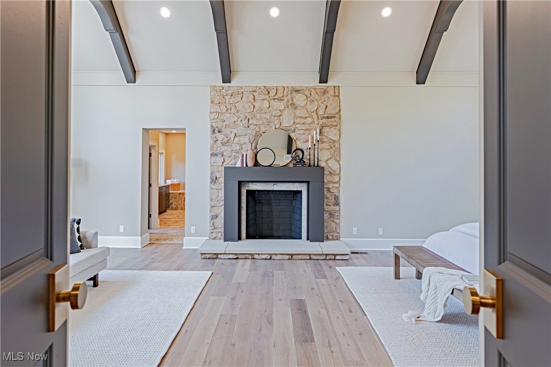 1463 Reserve Drive