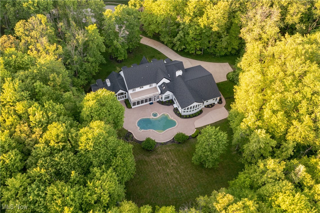 1463 Reserve Drive