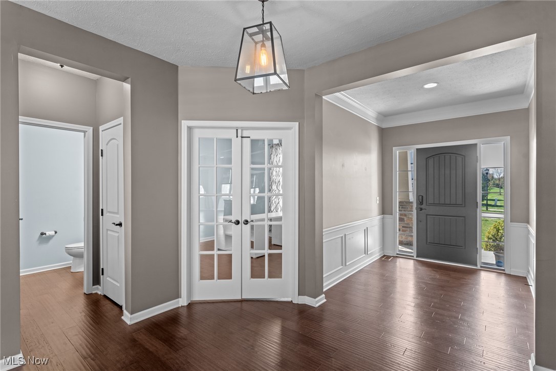 256 E Legend Court