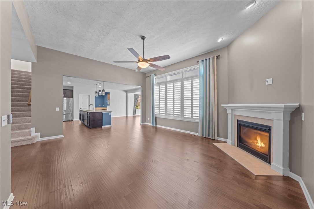 256 E Legend Court