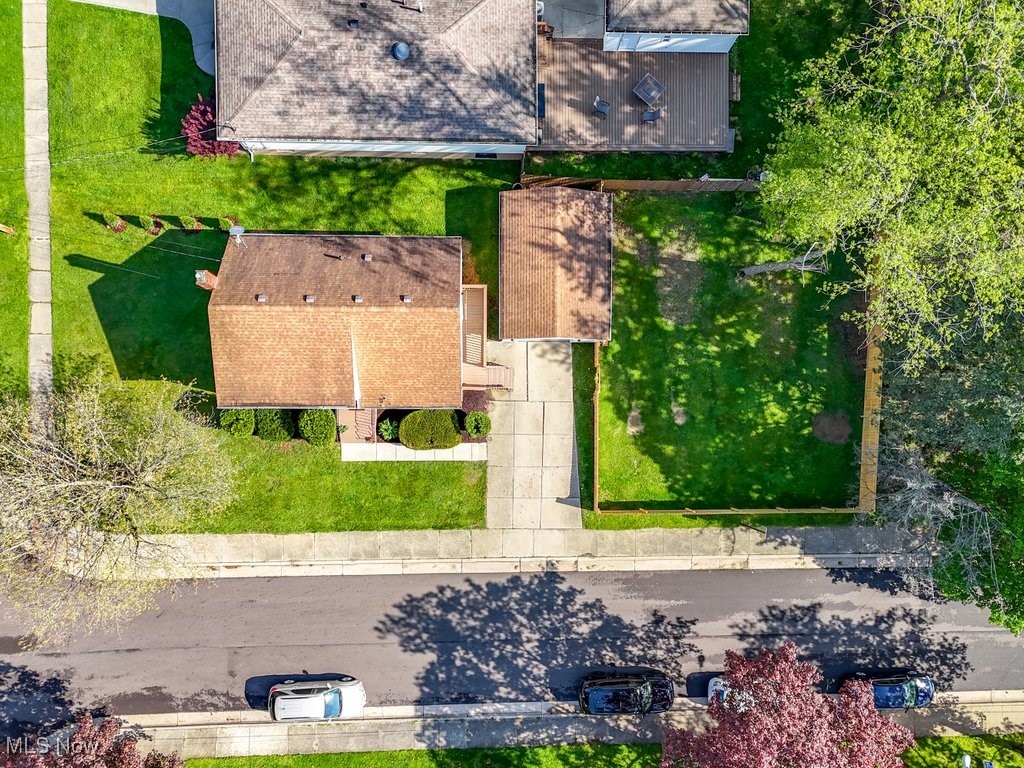 2435 Scotland Drive