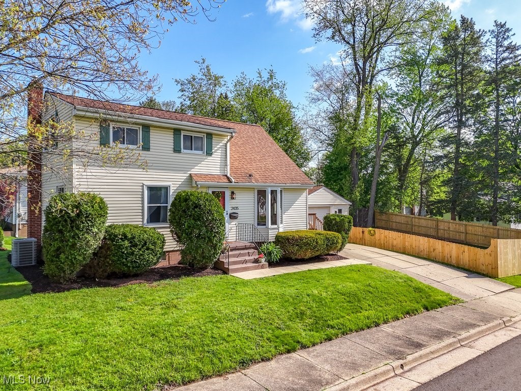 2435 Scotland Drive