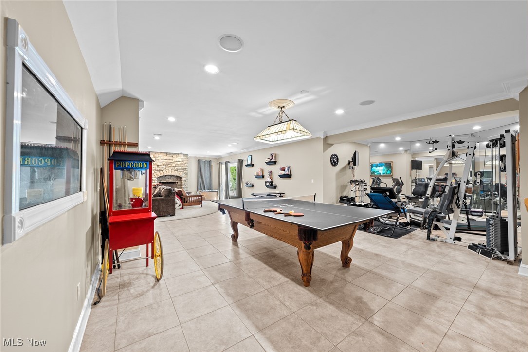 915 Creek View Drive