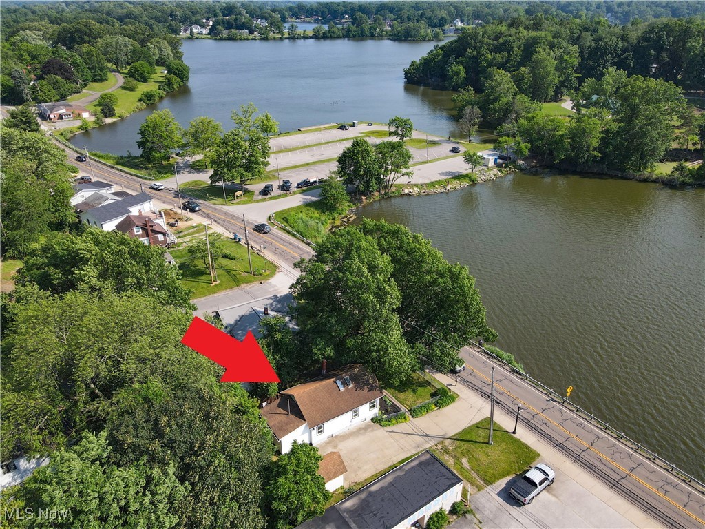 935 Portage Lakes Drive