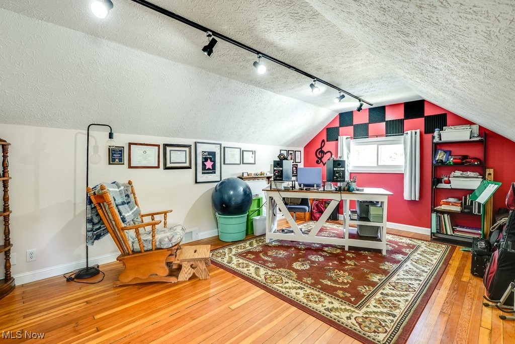 2606 Overbrook Road