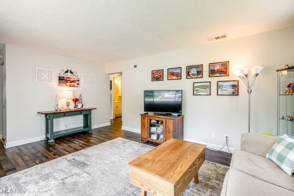 2606 Overbrook Road