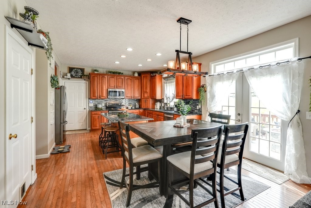 308 Montabella Place NW