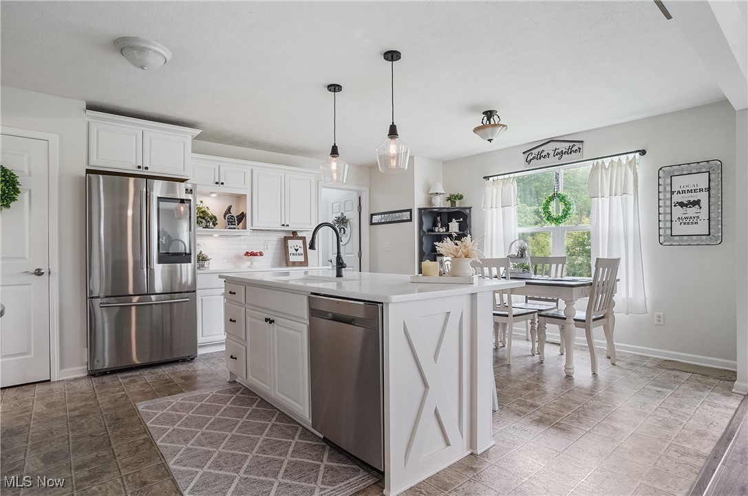 2215 Dorchester Drive