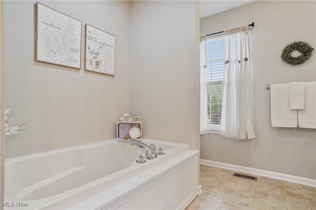 2215 Dorchester Drive