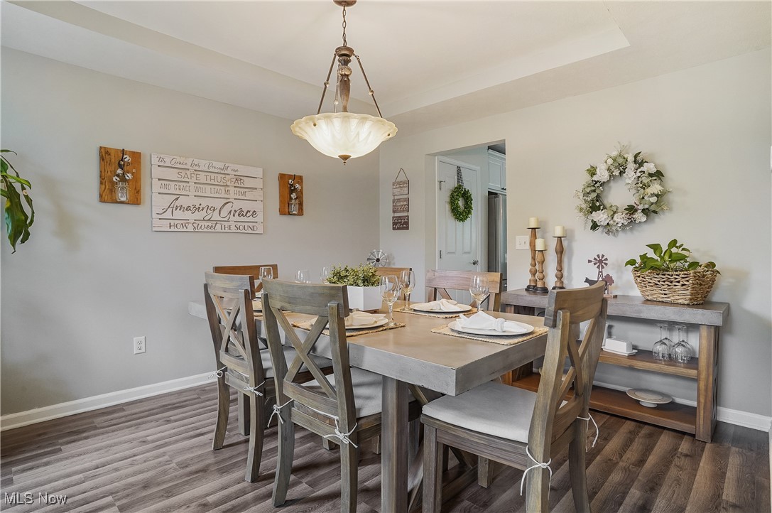 2215 Dorchester Drive