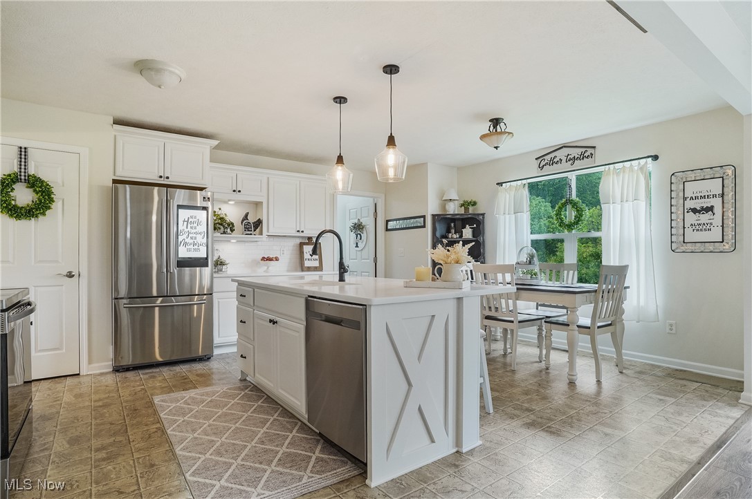 2215 Dorchester Drive