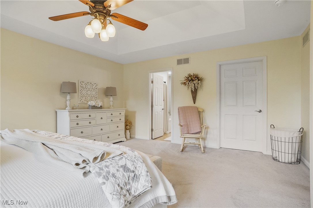 2215 Dorchester Drive