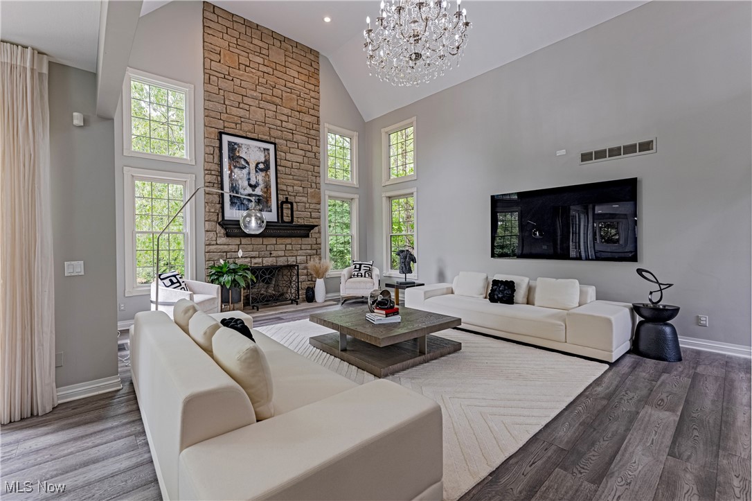 6442 Dorset Lane