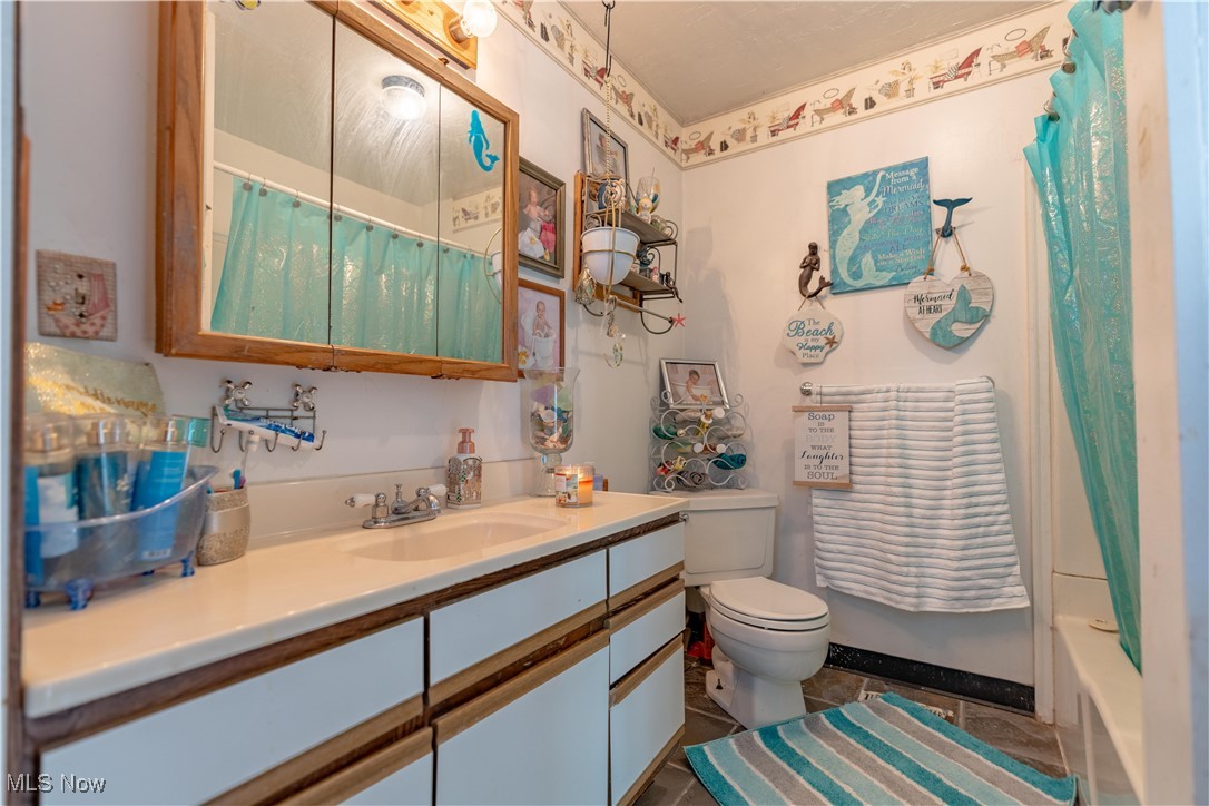 13850 Market Avenue N