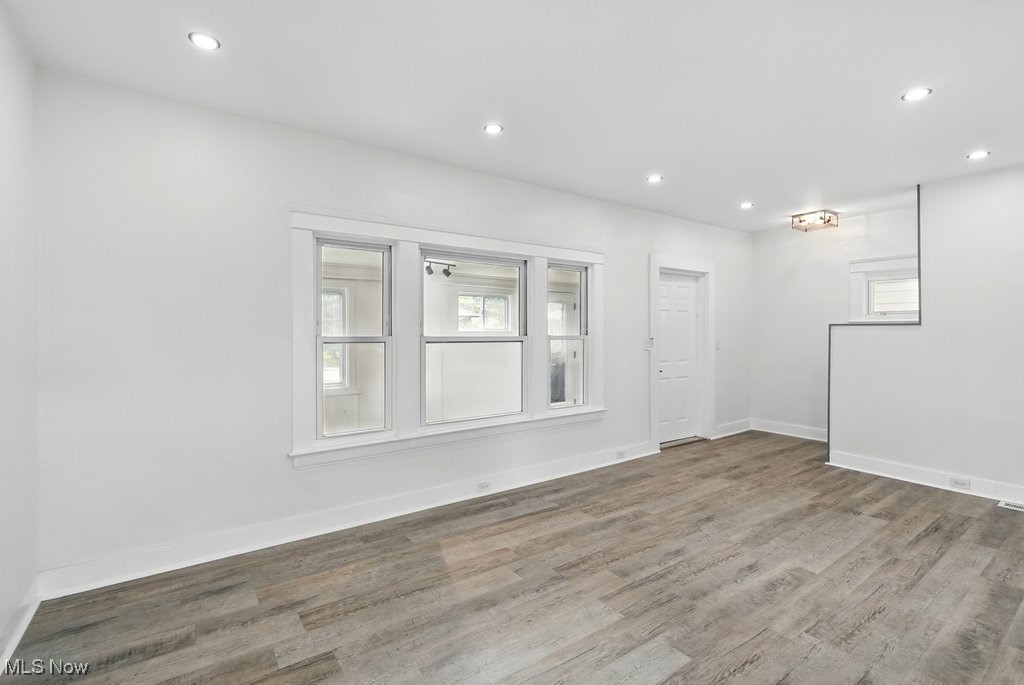 3428 W 90th Street
